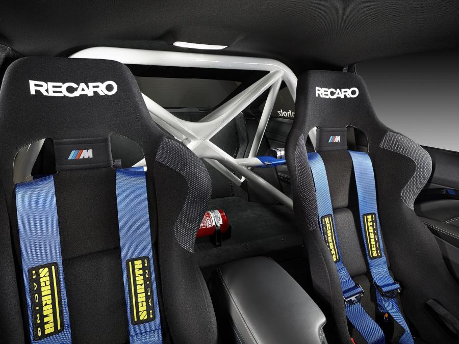  BMW M4 Coupe DTM Safety Car 2014 года  (фото 4 из 11)